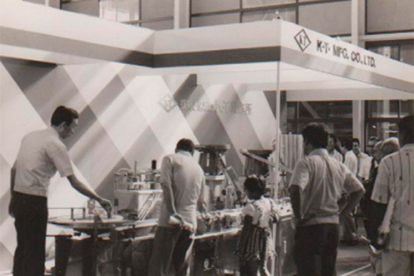 包装機械展示へ出品